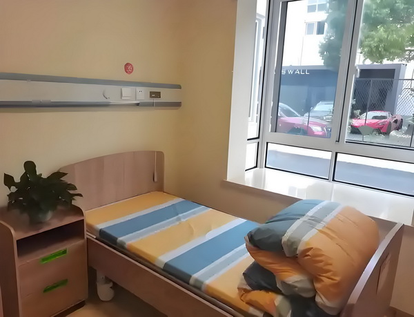 这版超人如何应对特朗普的时代